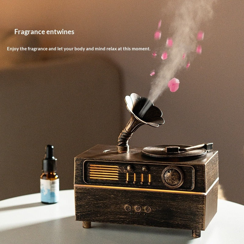 Retro Rotating Phonograph Aromatherapy Diffuser